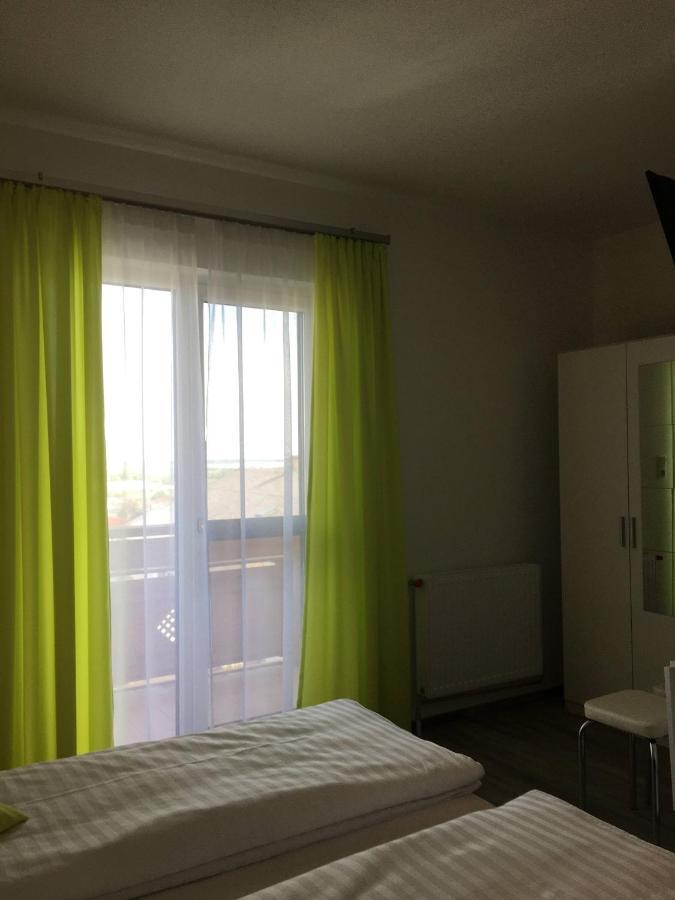 Pension Seeblick Latzko Neusiedl am See Extérieur photo